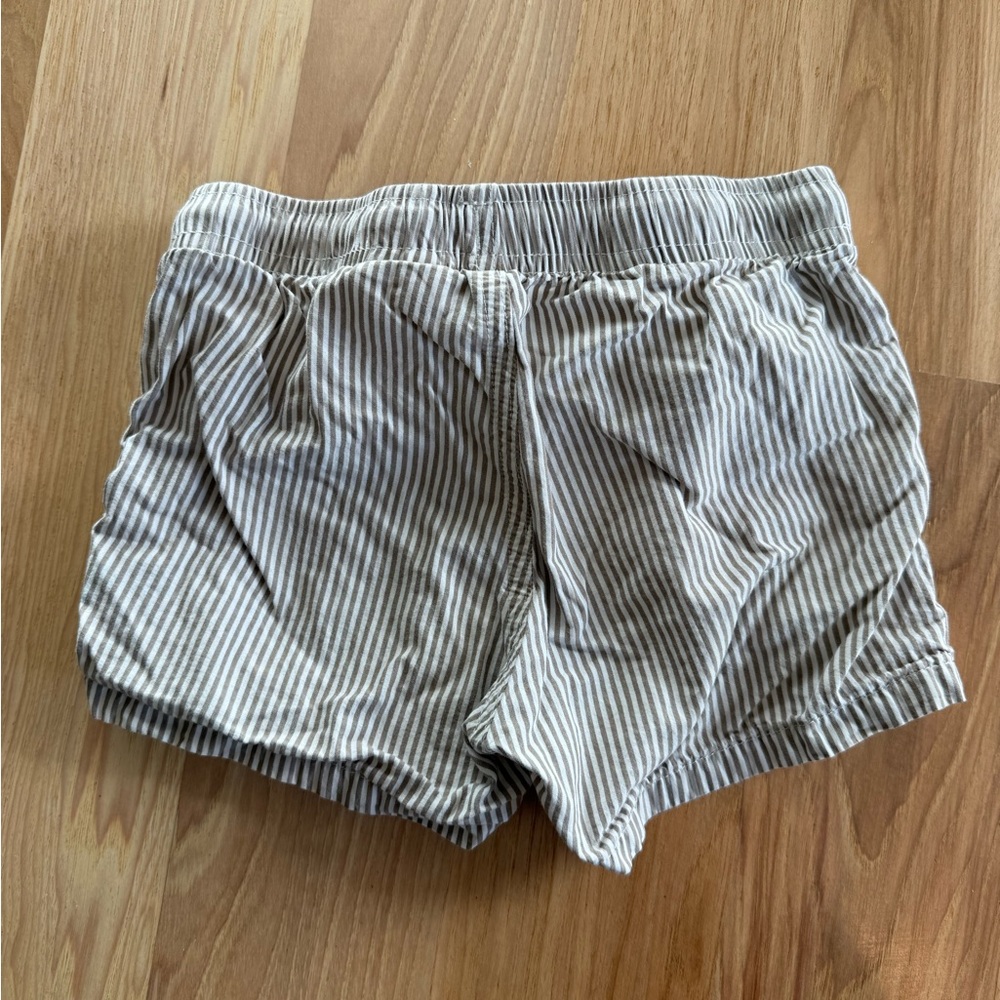 H&M Green and Gray Striped shorts - Picture 3 of 6